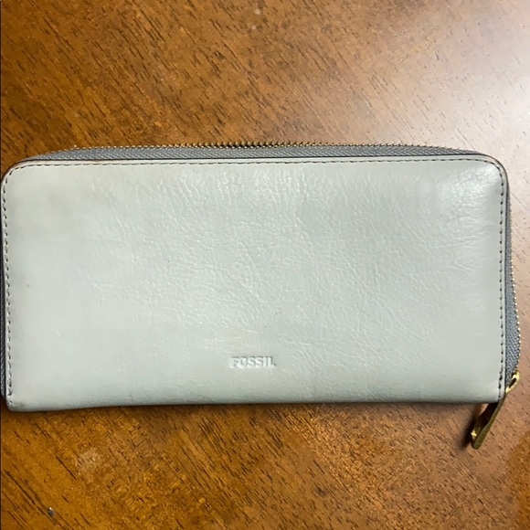 Fossil Handbags - Fossil Logan RFID Zip-Around Clutch